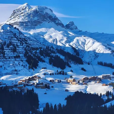 Pensionat Panorama Warth 3*